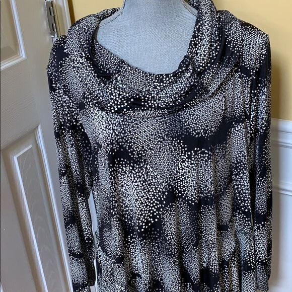 Two Piece Ensemble   - Picture 7 of 8